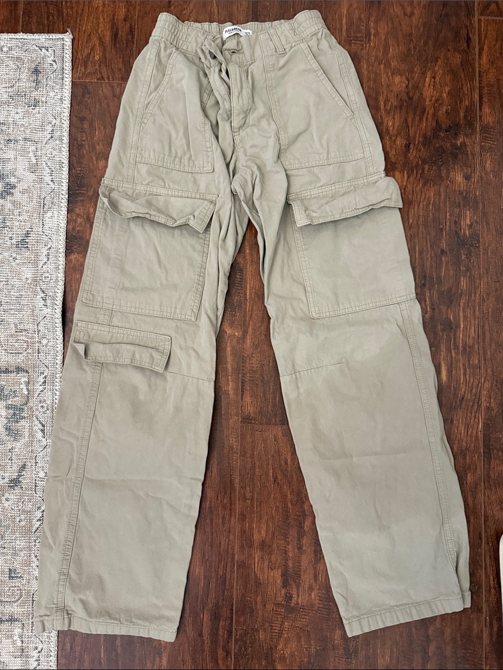 Women’s Pull&Bear Cargo Pants